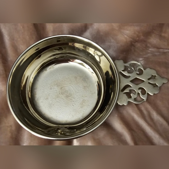 VINTAGE Elegance Silver Porringer Bowl w/Raised Duck - Picture 6 of 8